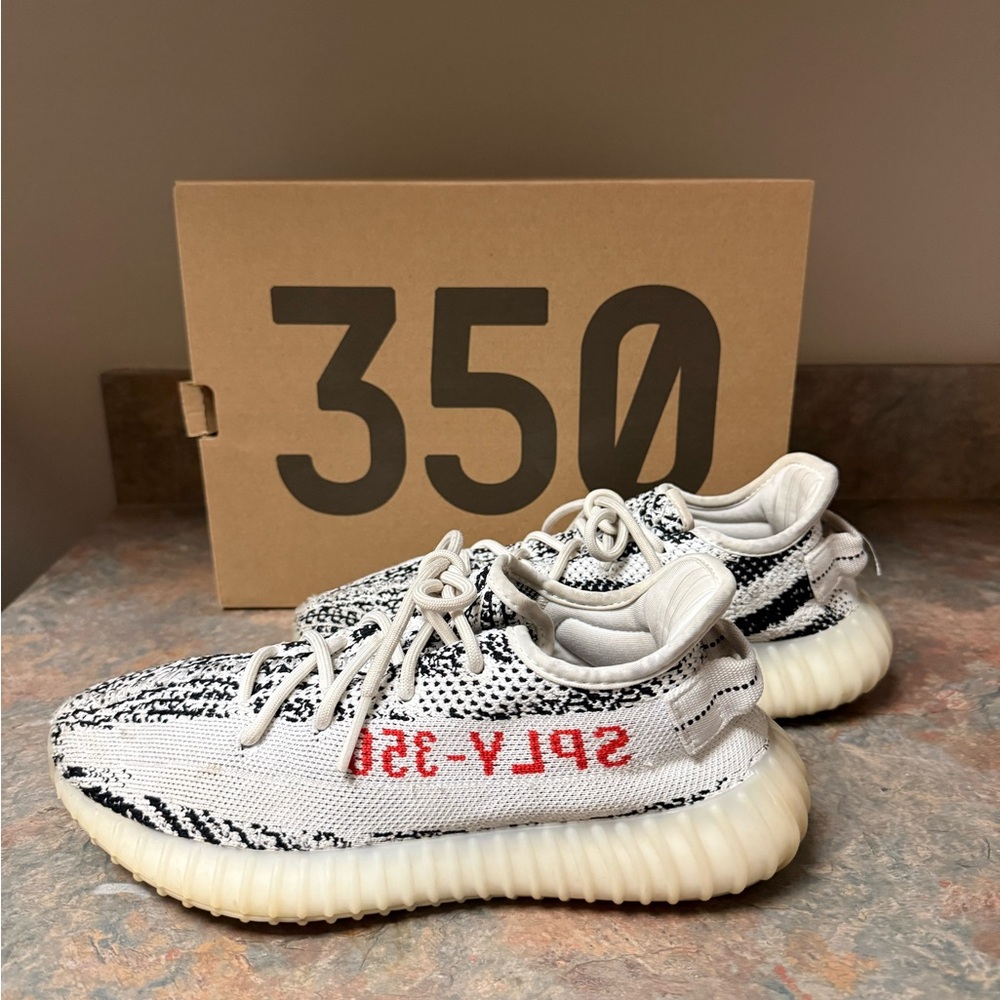 Yeezy Boost 350 V2 Zebra by Adidas Women’s size 8